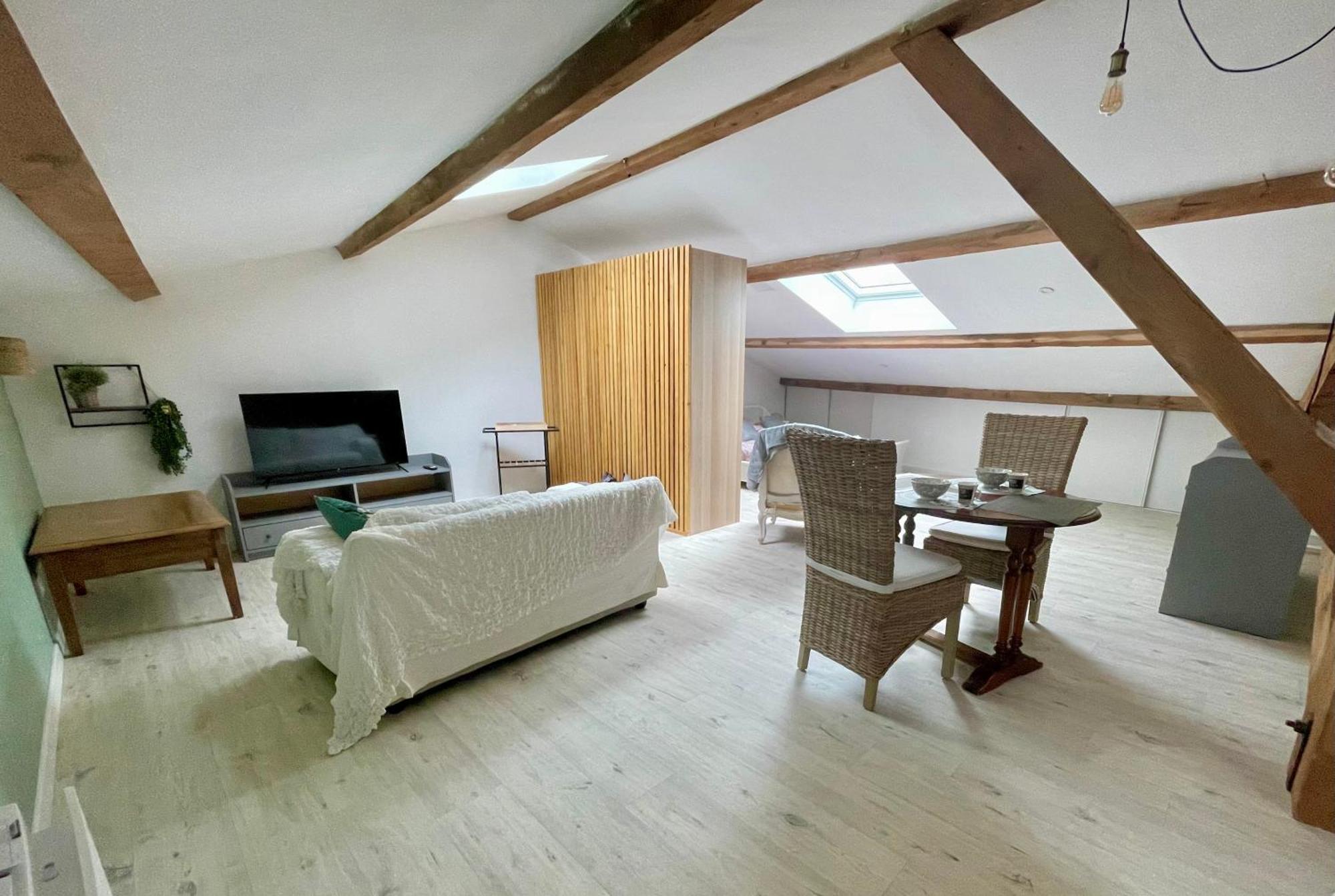 Les Vieux Platanes Apartment La Crau Exterior foto